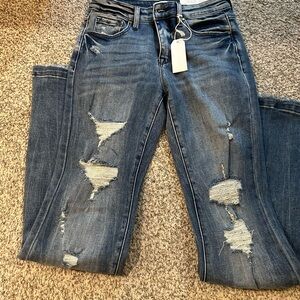 Petra 153 Flare jeans NWT!